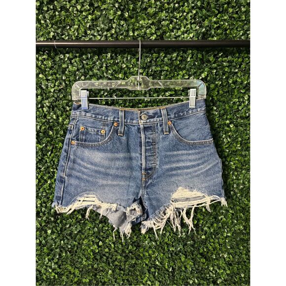 Levi’s 501 Denim Cut Off Shorts Size 25 - Picture 1 of 3
